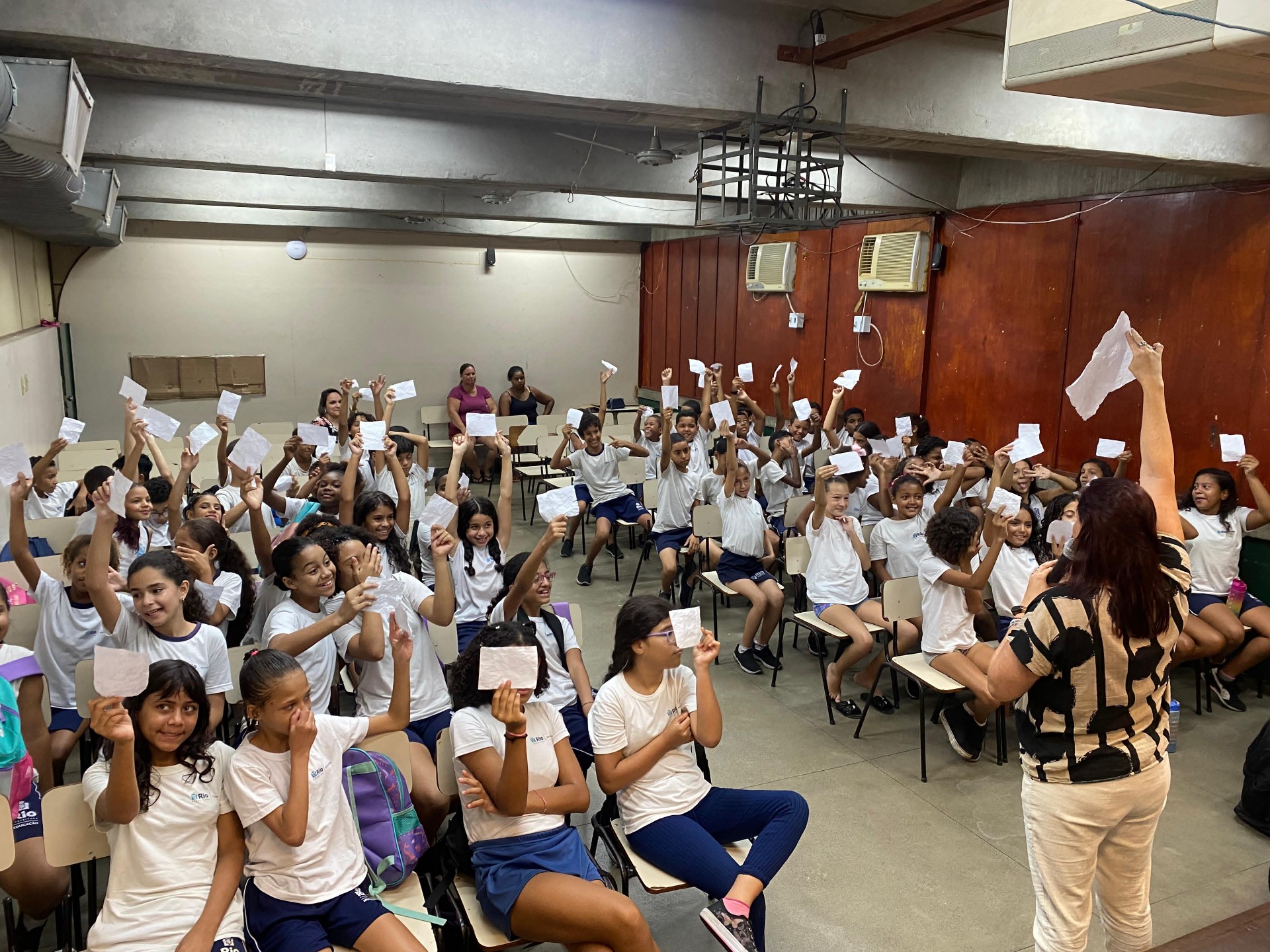 Alunos em atividade socioemocional
